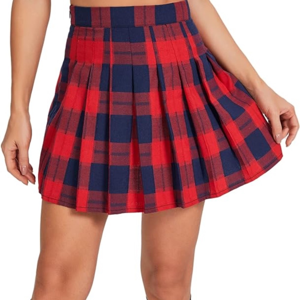 WDIRARA Women's Casual Plaid High Waist Pleated A-Line Uniform Mini Skirt